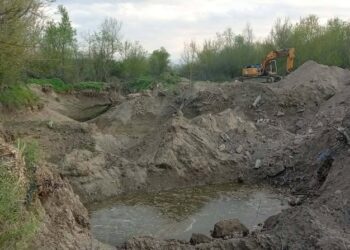 Da li se (ne)legalno eksploatišu pesak i šljunak iz Južne Morave kod Bogojevca?