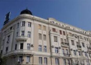 Celu noć čekali rezultate izbora napolju: Nezavisni kandidati za Lekarsku komoru u Nišu, najavljuju dodtne provere