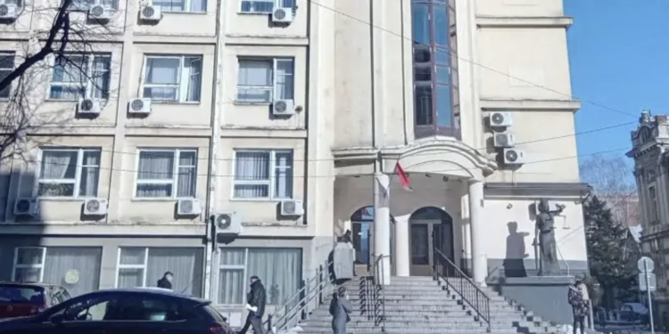 12 godina zatvora za obljubu maloletne ćerke