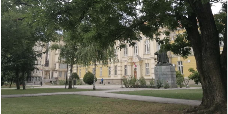 Posle haosa oko sahrane: Imenovani novi mrtvozornici, ali tek za osam dana