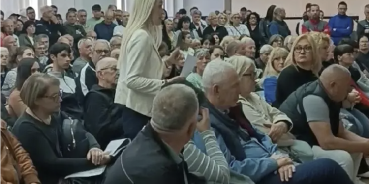 Odluke vlasti mogu da se menjaju, samo kada građani odluče da se bore