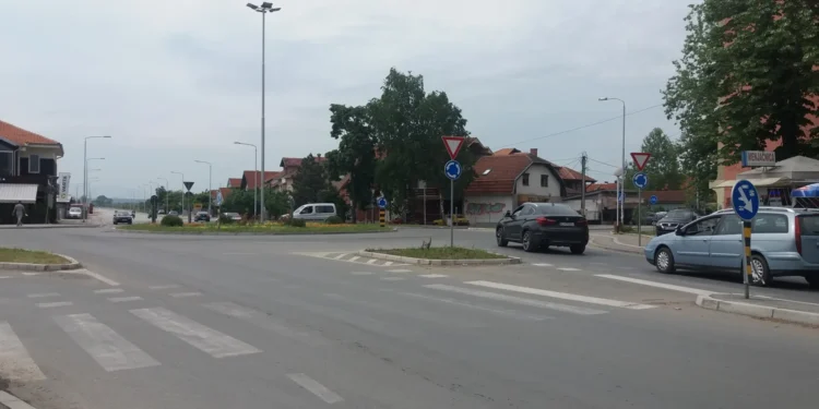 Privremena izmena režima saobraćaja na raskrsnici kod Rakićeve kafane