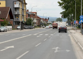 Konačno uvažen apel vozača za izmenu saobraćajne signalizacije na Bulevaru kod Rakićeve kafane