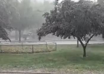 Grad veličine graška tukao Prokuplje više od minut