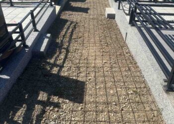 „Komunalac“ nastavlja sa uređenjem staza na Svetoilijskom groblju