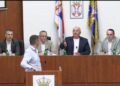 Zašto se vlast grčevito bori da se u skupštini ne priča o Pupicinoj presudi? – VIDEO