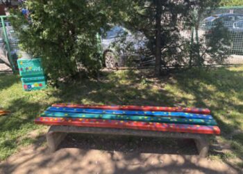 Roditelji uredili „Žuti“ park, a mališani ostavili poruke sugrađanima
