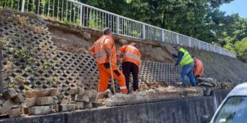 Sanacija kosine ispod parka Devet Jugovića u Leskovcu