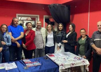 Nastavnica iz Vlasotinca, koja je bila u centru skandala, izabrana za predsednicu opštinskog odbora pokreta „Mi, snaga naroda“