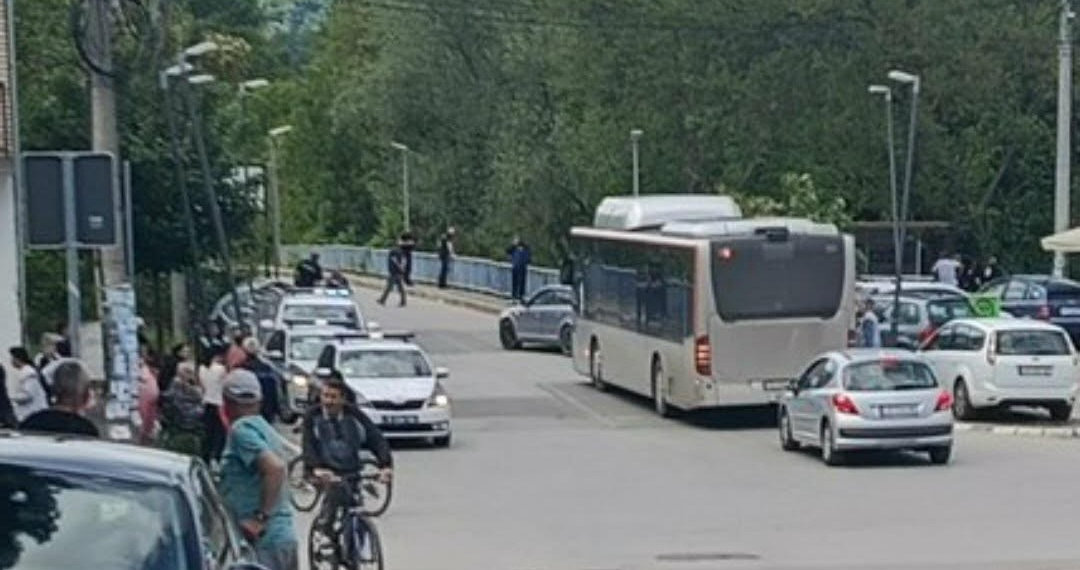 Drama u Grdelici: Mladić skočio sa mosta u Južnu Moravu? Policija traga za telom