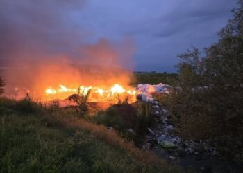 Požari na otvorenom u atarima Bratmilovca i Kumareva