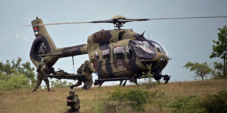 Visoki zvaničnici Srbije i NATO-a pratili zajedničku vojnu vežbu kod Bujanovca
