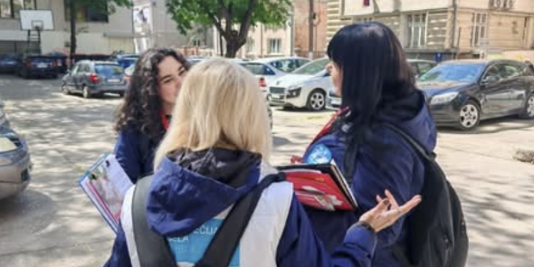 Ukoliko ih vidite, otvorite im vrata, oni nisu politička opcija već organizacija koja štiti decu i one koji trpe nasilje