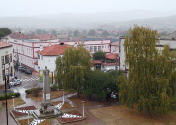 Vlasotince raspisalo konkurs za novčane nagrade najboljim učenicima, studentima i mladim talentima