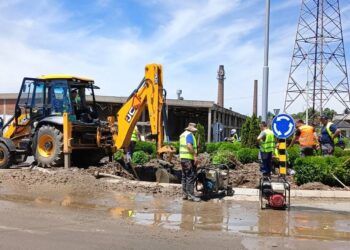 Ekipe „Vodovoda“ otklanjaju kvar: Deo Bulevara Nikole Pašića bez vode