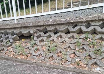 Tek saniran potporni zid u Prvomajskoj ulici opet počeo da se obrušava