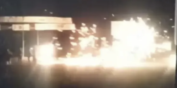 Vatromet umesto u nebo leteo među ljude, meštani tvrde da je jedno dete povređeno – VIDEO