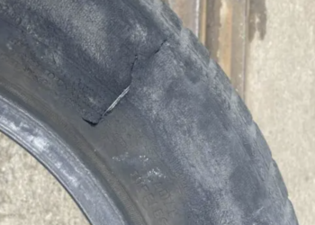 Predsedniku NPS Aleksinac namerno isečene gume na automobilu