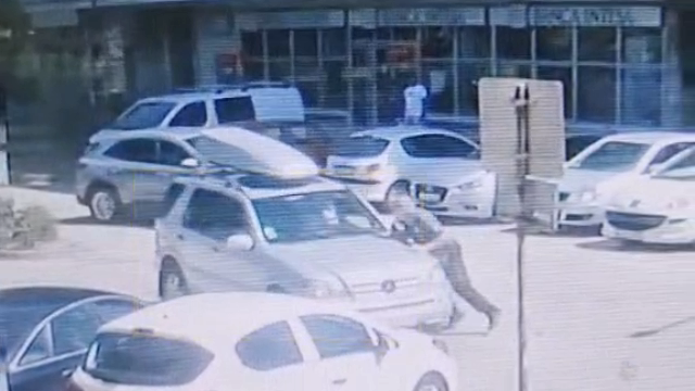 Napad na šefa Komunalne policije u Leskovcu: Posle rasprave vozač ga oborio automobilom i pobegao