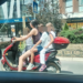 Uprkos upozorenjima policije: Leskovčani i dalje ugrožavaju živote dece na električnim skuterima