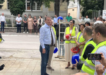 Glišić u Leskovcu: „Blokade su unakazile budućnost studenata i ugrozile obrazovanje novih lekara“