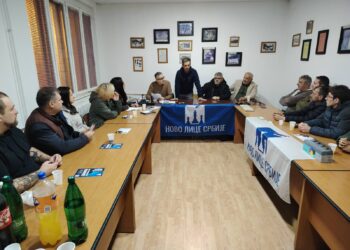 NLS: Dok se milioni troše na manifestacije, građani Grdelice lečenje plaćaju SMS porukama