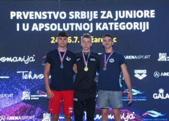 Aleksa Manasić osvojio srebro, plivači Dubočice izborili 17 finala na Prvenstvu Srbije