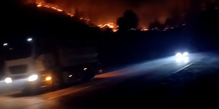 Vanredna situacija u Bujanovcu od kasno sinoć: Požari se šire velikom brzinom
