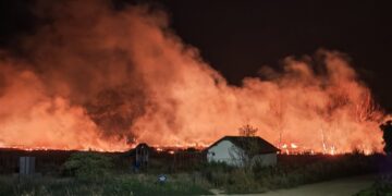 Vatrena stihija ne miruje! Požar kod Grdanice, veliki požar i dalje gori kod Bojnika