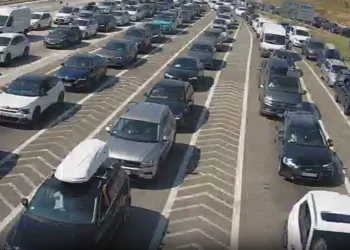 Gužve na izlazu iz Srbije: Na Preševu se trenutno čeka sat vremena, na Gradini 30 minuta