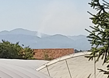 Veliki požar na Kukavici, vatra vidljiva i iz Leskovca