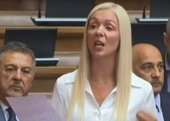 „15 godina ste jugu Srbije kožu s leđa skidali i sve što ste mogli od juga ste uzeli. Vratite nam naše pare!“