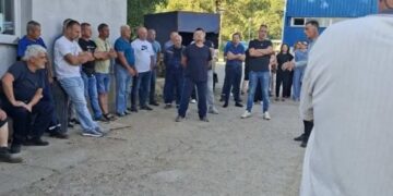 Razgovori sa gradonačelnikom neuspešni: Zaposleni najavili generalni štrajk