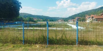 U Leskovcu nema nijednog javnog bazena na otvorenom, a onaj u Grdelici se pretvara u livadu