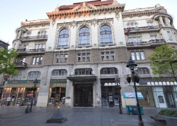 Akademici upozoravaju: Izmene prosvetnih zakona ograničavaju prava učenika, roditelja i nastavnika i pojačavaju administrativnu kontrolu