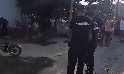 Mrštane i dalje u blokadi: Meštani daju Gradu još dva dana da odgovori na zahteve