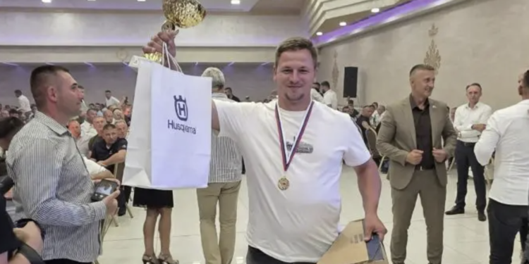 Lazar iz Žitorađe najbolji drvoseča Srbije