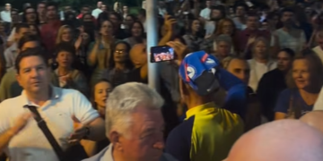 Overivači u Nišu odbili da izađu na teren i overe potpise za Studentsku listu, protesti na ulicama
