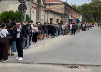 Studenti u Nišu nastavljaju prikupljanje potpisa: Danas na tri lokacije