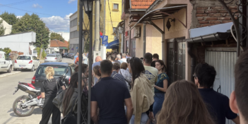U Leskovcu juče prikupljeno najviše potpisa za studentsku listu na jugu Srbije, redovi i danas