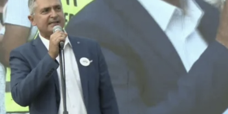 Ko je Ilija Srdanović koji predvodi Studentsku listu?