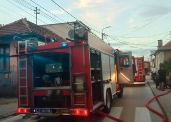 Požar u kući u centru Leskovca: Hitnoj trebalo 15 minuta da stigne