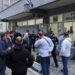 Tuča na biračkom mestu ucentru Leskovca: Razbijena glasačka kutija, glasanje prekinuto
