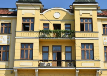 Otvoren konkurs za 64. Oktobarski likovni salon u Leskovcu