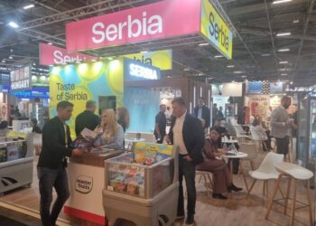 Tri leskovačke kompanije na Sajmu hrane u Parizu: Od smrznutog voća do kafe i napolitanki