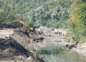 Počelo čišćenje predbrane na Veternici, investicija vredna pet miliona dinara