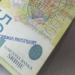 U Leskovcu u opticaju novčanice od 500 dinara sa pečatom „Srbija pobeđuje“