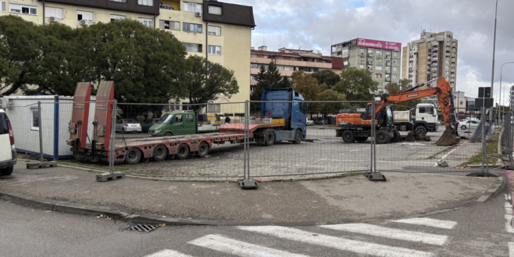 Uređenje stare autobuske stanice trajaće šest meseci, parking ostaje