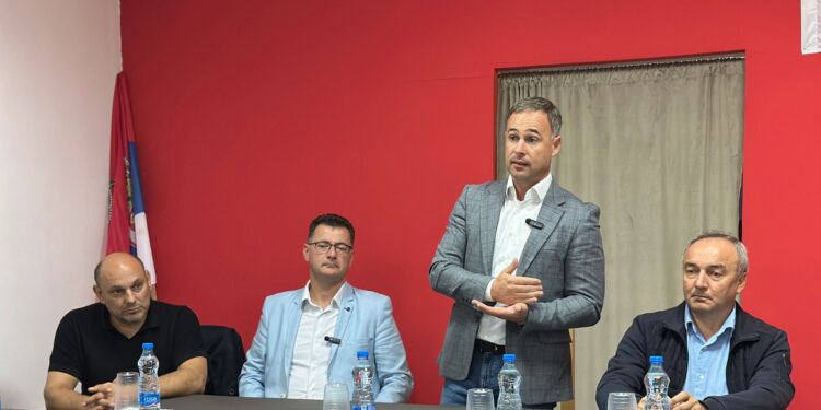 Aleksić u Vranju: Izbori 25. oktobra su referendum o budućnosti Srbije