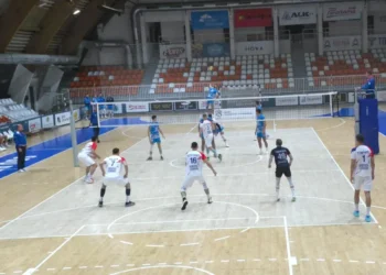 Jeste ubedljivo, ali je bilo neizvesno do poslednje sekunde: Odbojkaši „Dubočice“ poraženi u Novom Pazaru